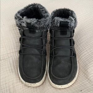 Hey Dude Black and White Fur-Lined Shoes
